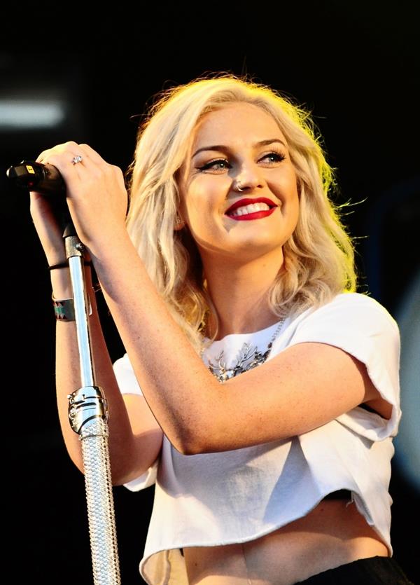 Perrie Edwards