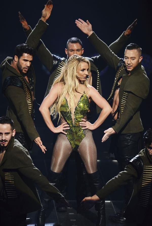 Britney Spears in AMF