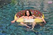 Leanne Crow - Pool Floaties BTS - Set2 Leanne Crow - Pool Floaties BTS - Set2