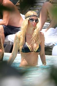 Jenna Jameson in a bikini