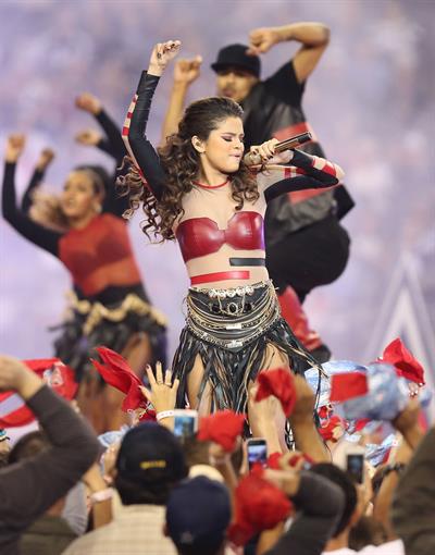 Selena Gomez performing at Thanksgiving NFL show