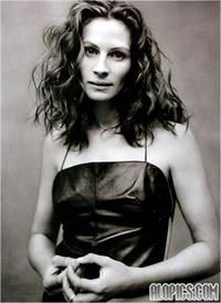 Julia Roberts