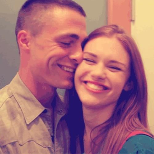 Holland Roden taking a selfie