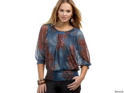 Elisandra Tomacheski