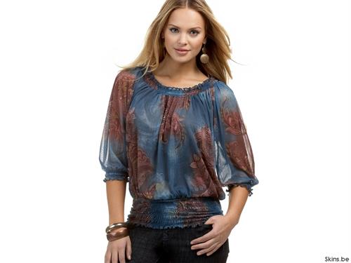 Elisandra Tomacheski