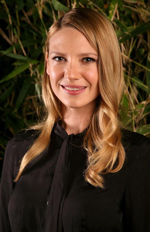 Anna Torv