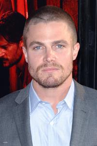 Stephen Amell