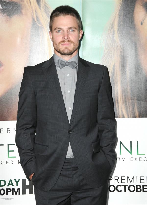 Stephen Amell