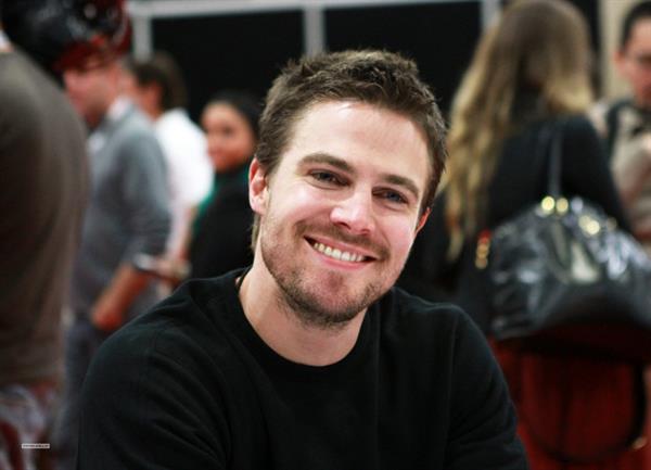 Stephen Amell