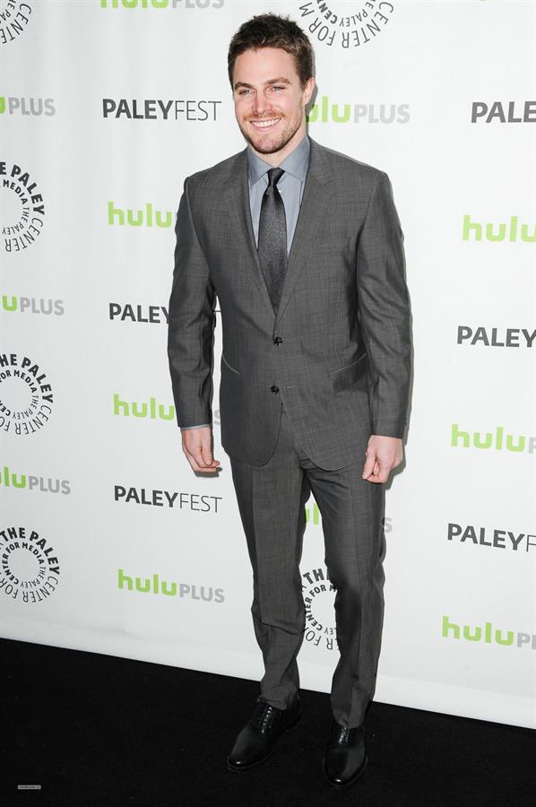 Stephen Amell