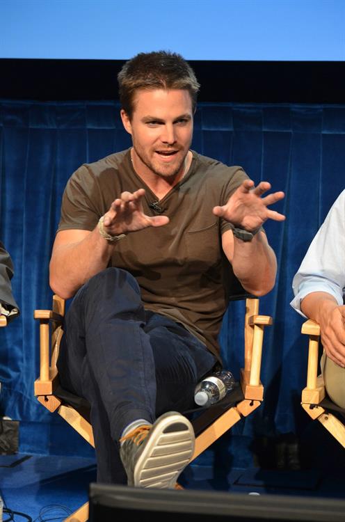 Stephen Amell