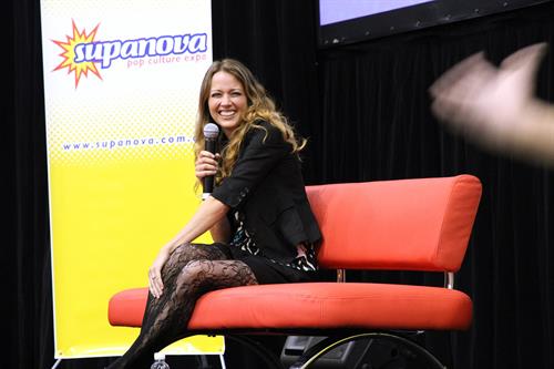 Amy Acker Supernova pop culture expo on July 20, 2011