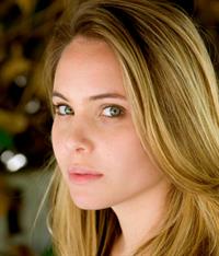 Leah Pipes