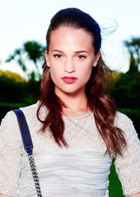 Alicia Vikander
