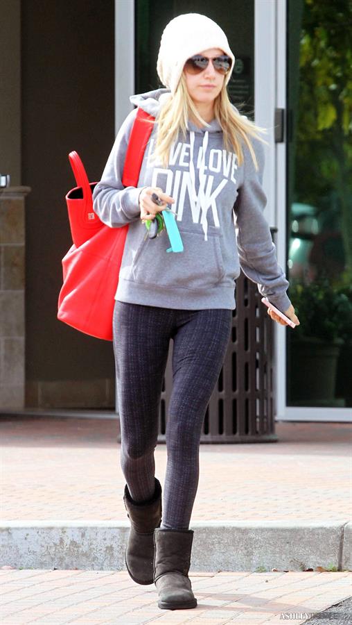 Ashley Tisdale leaving dentist's office 11/14/12 