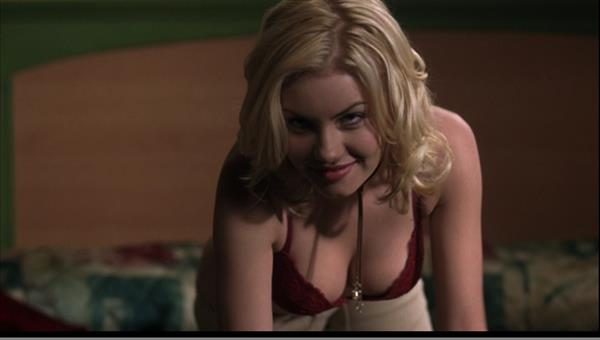 Elisha Cuthbert in lingerie