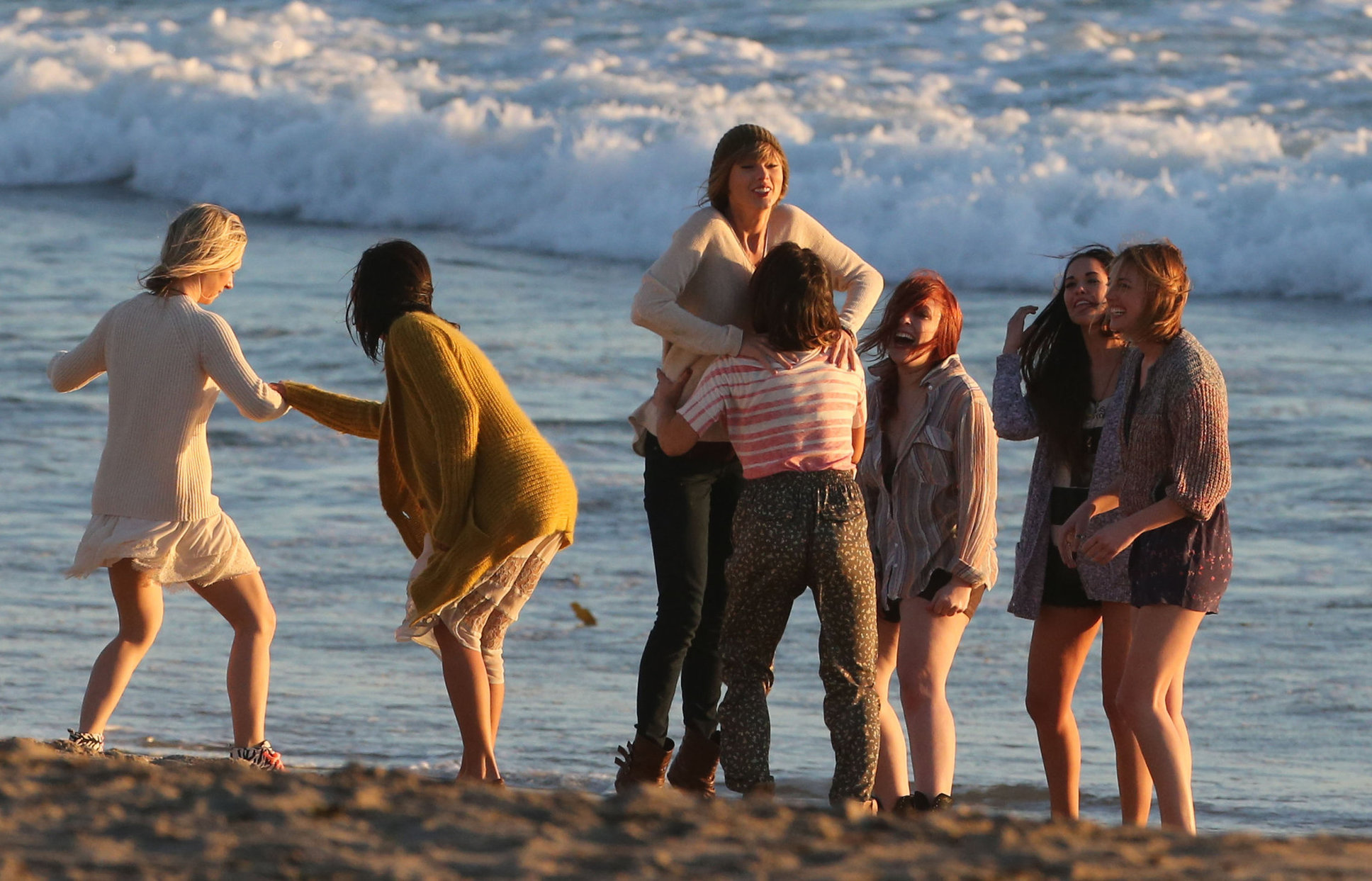 Taylor Swift filming a music video in Malibu 2/11/13 