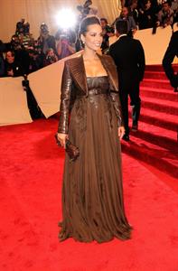 Alicia Keys metropolitan museum of art costume institute benefit 02 05 11 