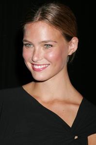 Bar Refaeli