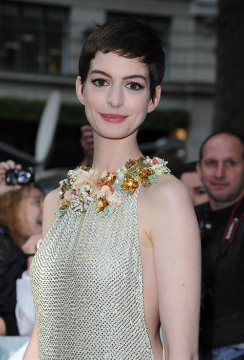 Anne Hathaway the Dark Knight Rises premiere in London on July 18, 2012