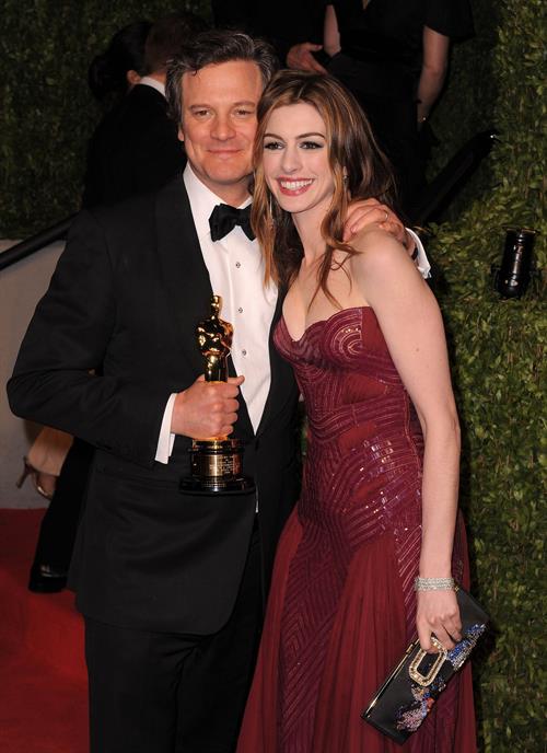 Anne Hathaway Pictures Anne Hathaway Vanity Fair Oscar Party on February 27, 2011