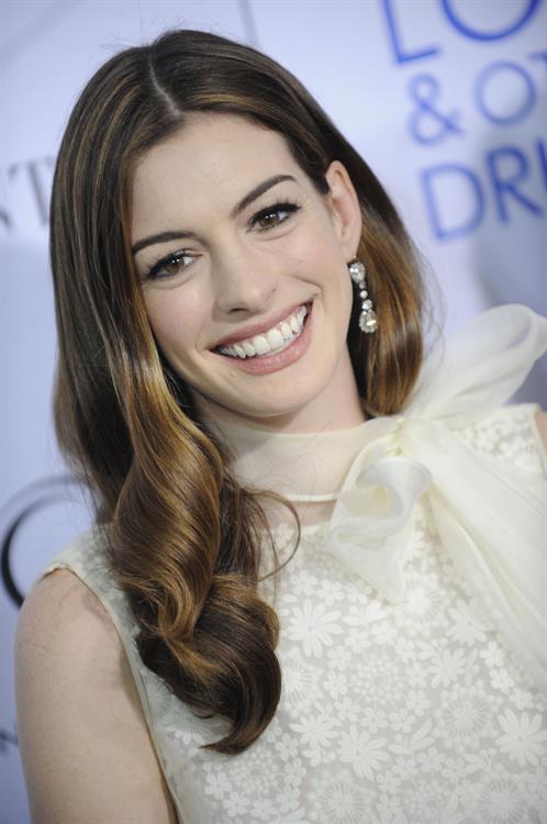 Anne Hathaway Love & Other Drugs screening at the DGA Theater in New York City on November 16, 2010