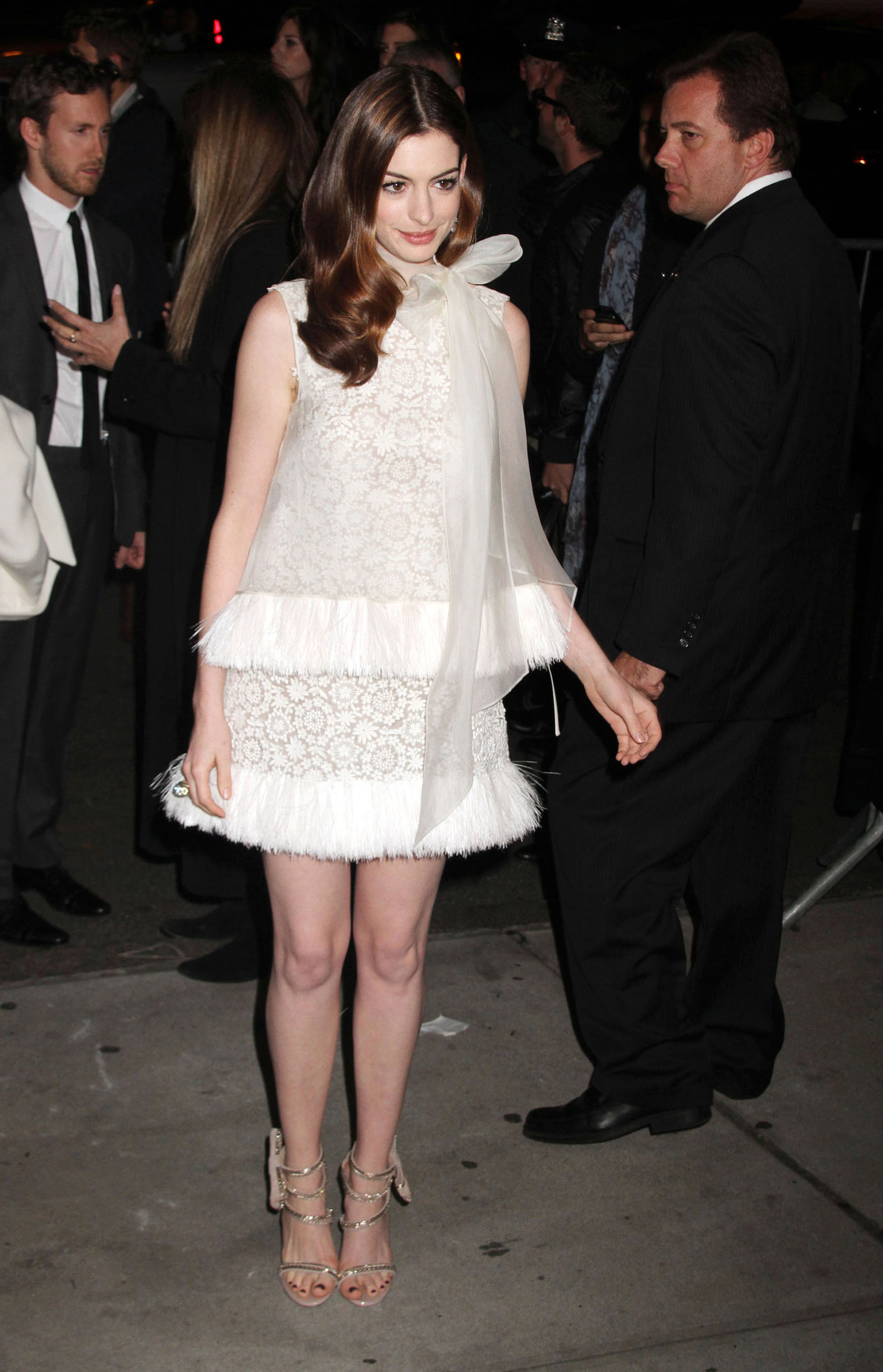 Anne Hathaway Love & Other Drugs screening at the DGA Theater in New York City on November 16, 2010