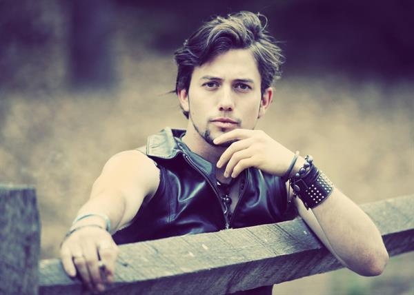 Jackson Rathbone