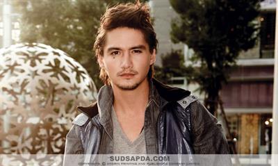 Ananda Everingham