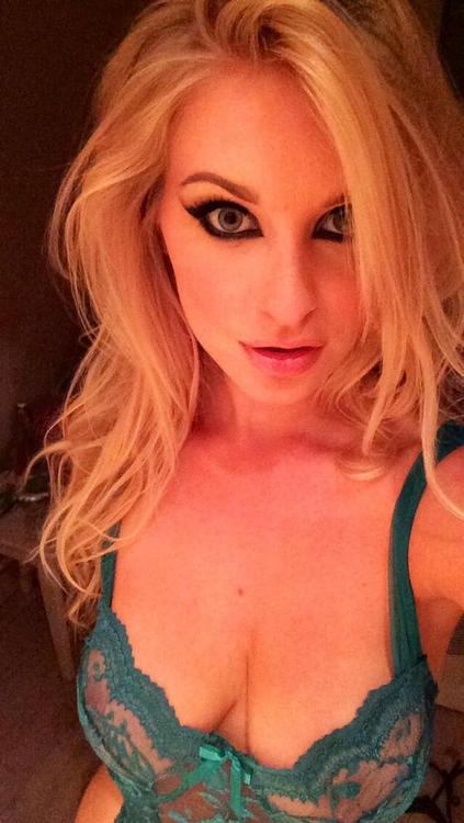 Anonymous in lingerie taking a selfie