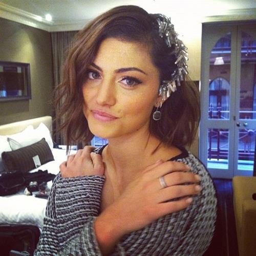 Phoebe Tonkin