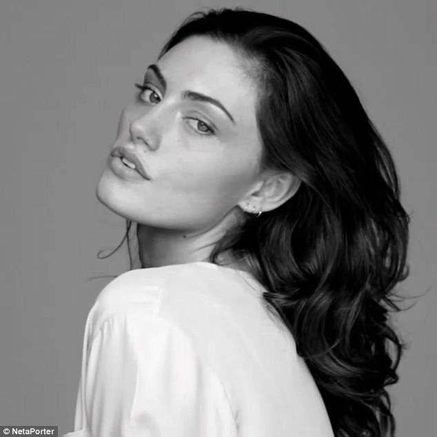 Phoebe Tonkin