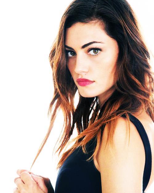 Phoebe Tonkin