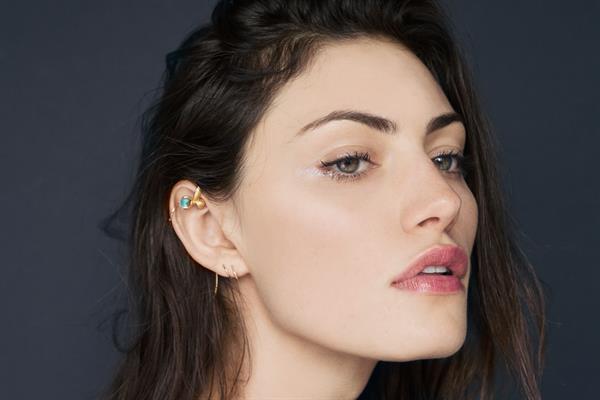 Phoebe Tonkin