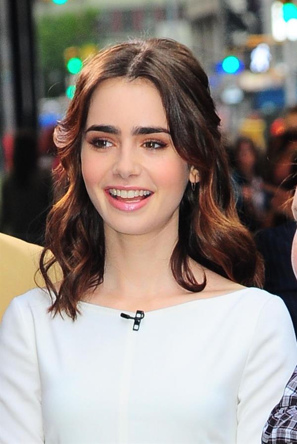 Lily Collins