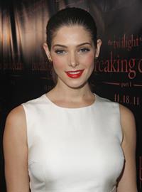 Ashley Greene the Twilight Saga Breaking Dawn part 1 Concert tour Chicago on November 8, 2011