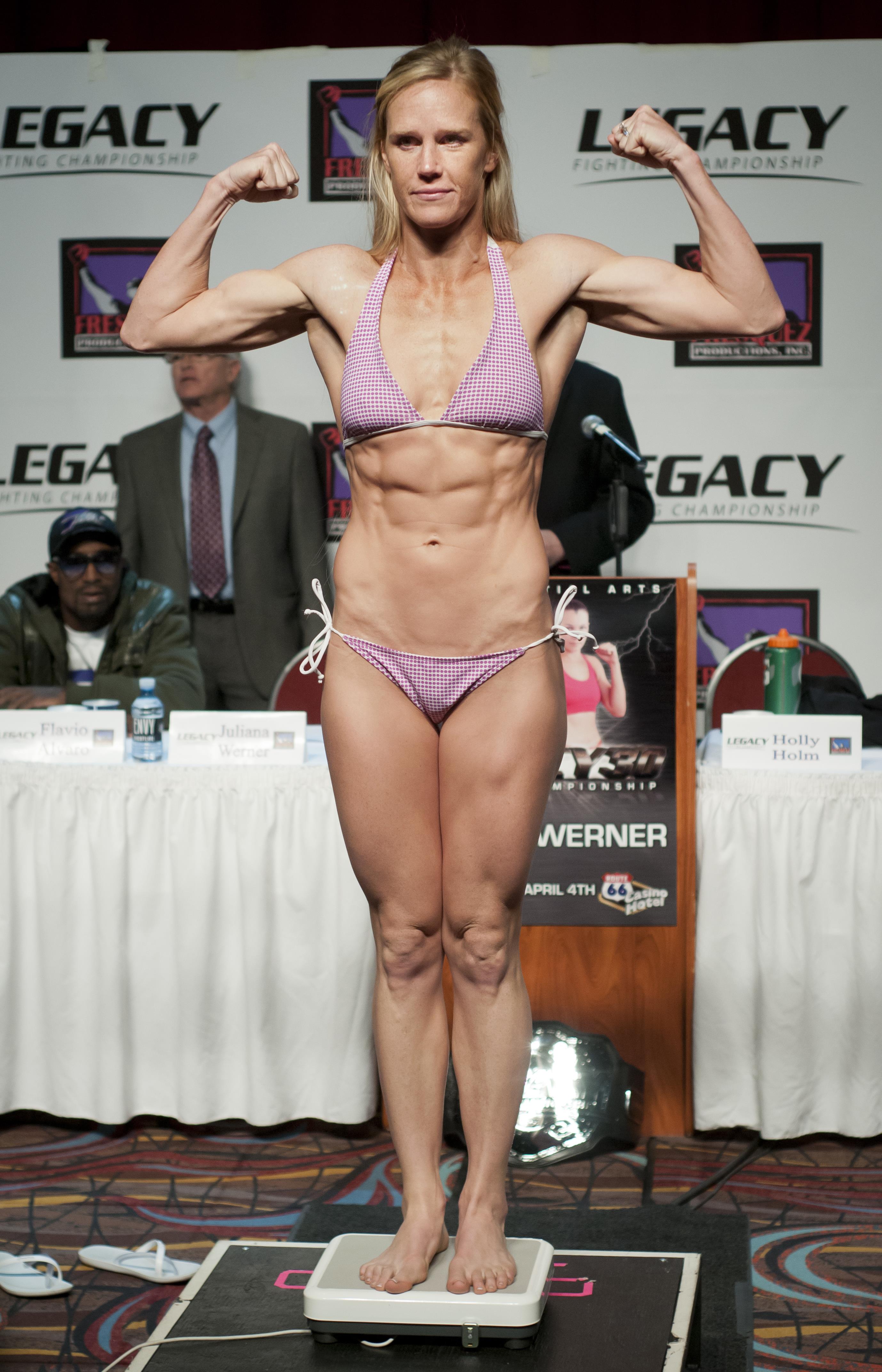 Holly Holm Pictures.