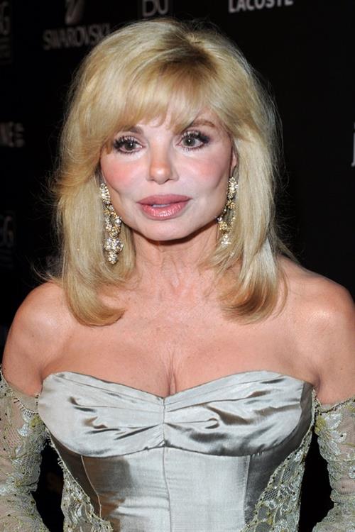 Loni Anderson