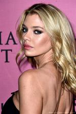 Stella Maxwell