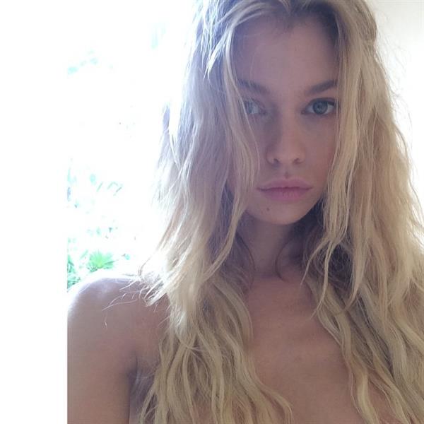 Stella Maxwell