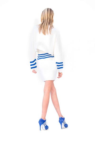 Stella Maxwell - ass