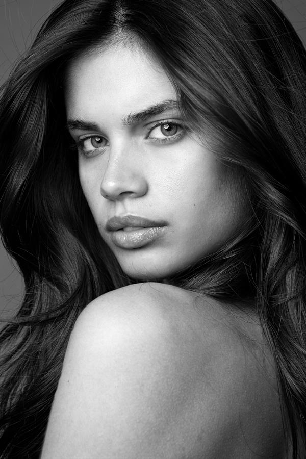 Sara Sampaio