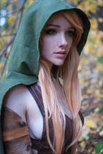 Lyz Brickley - Elf Cosplay