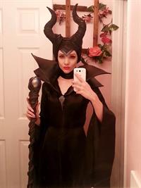 Lyz Brickley - Maleficent Cosplay