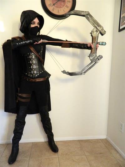 Lyz Brickley - Thief Garrett Cosplay