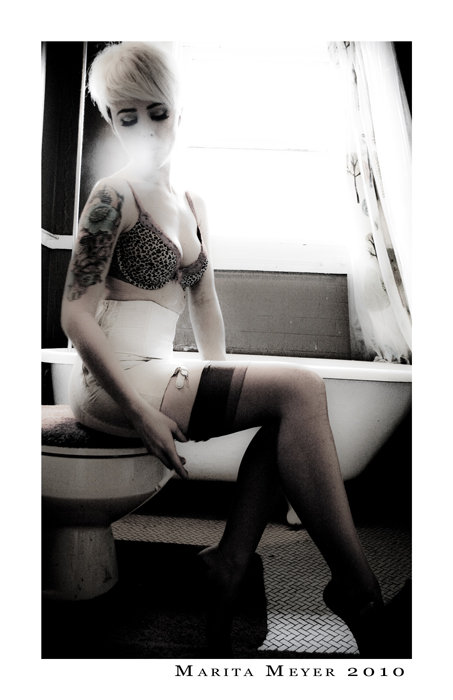 Alysha Nett in lingerie