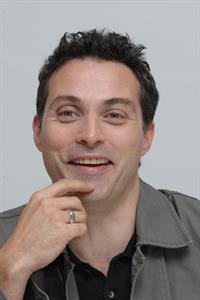 Rufus Sewell