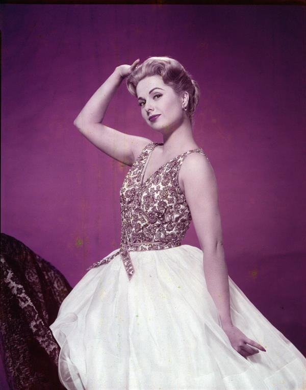 Martha Hyer