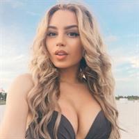 Val Mercado taking a selfie