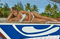 Hannah Davis - Sports Illustrated Swimsuit 2016